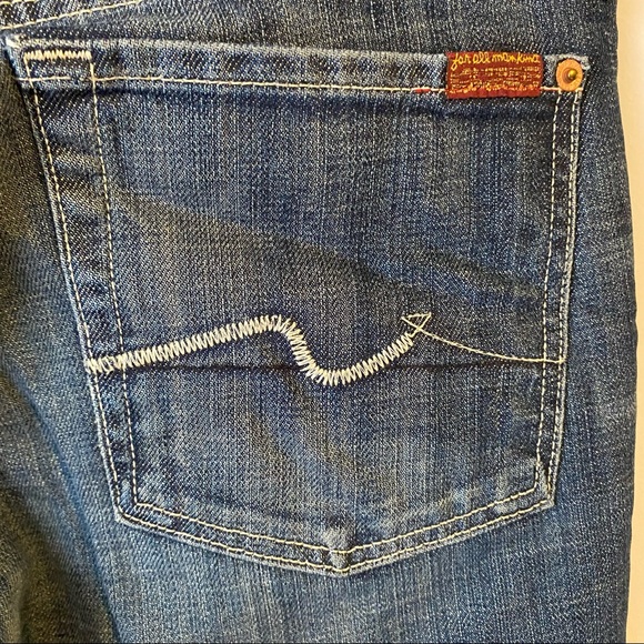 7 for all mankind women’s blue bootcut jeans 34” inseam. Size 31 - Picture 6 of 16